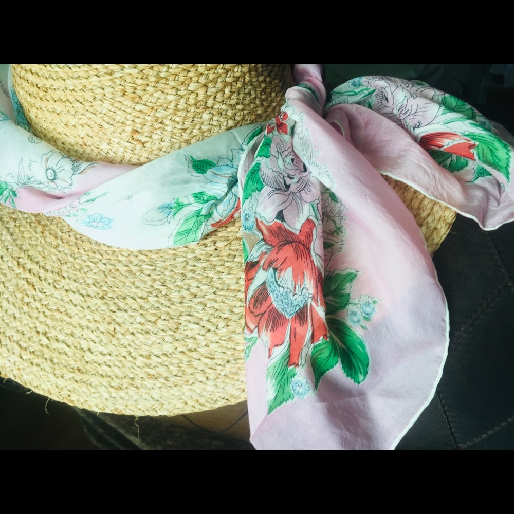 Romantic Vintage HADSON Floral Silk Scarf